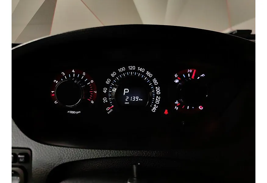 Luxgen 7 2.2 AT 4WD (175 л.с.) Комфорт Плюс Коричневый в АВИЛОН. Слайд №17