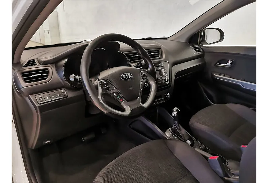 Kia Rio 1.6 AT (123 л.с.) Белый в АВИЛОН. Слайд №18