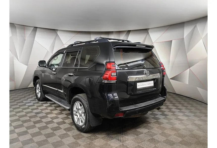 Toyota Land Cruiser Prado 2.8 D AT 4WD (5 мест) (177 л.с.) Комфорт Черный в АВИЛОН. Слайд №4