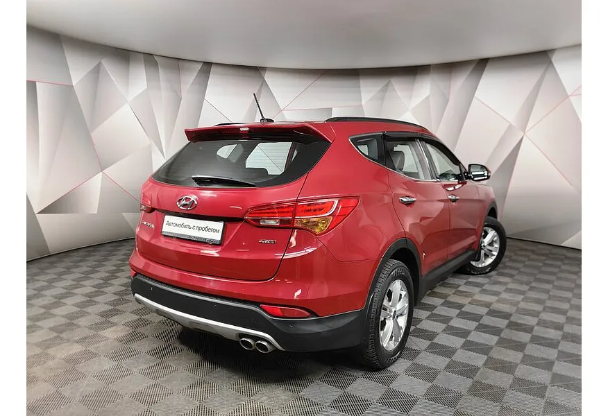 Hyundai Santa Fe 2.4 AT 4WD (175 л.с.) Dynamic Красный в АВИЛОН. Слайд №2