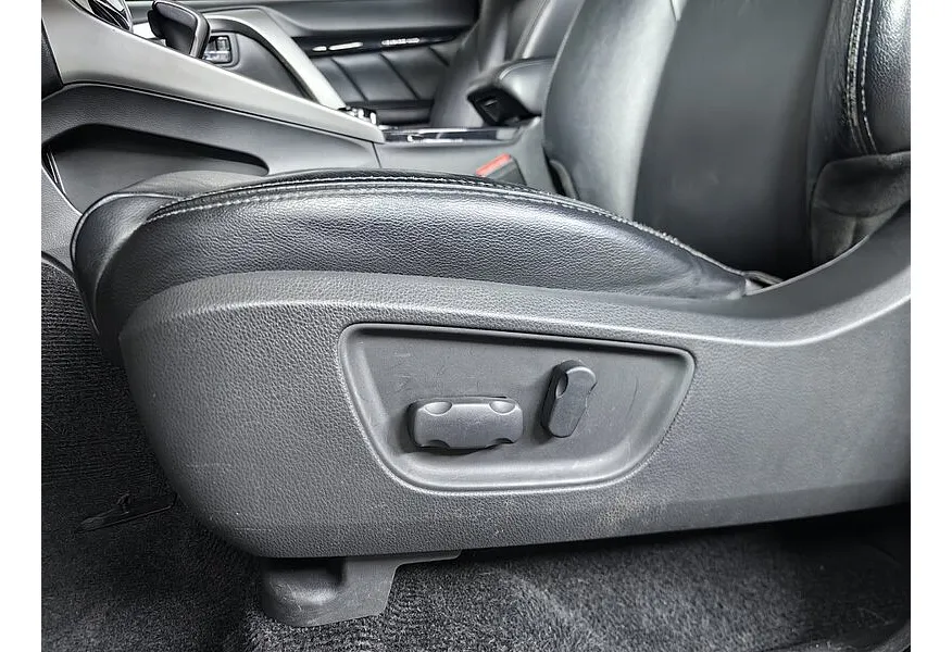 АВИЛОН - Mitsubishi Pajero Sport 2.4 DI-D AT AWD (181 л.с.) Intense Черный - slide 19