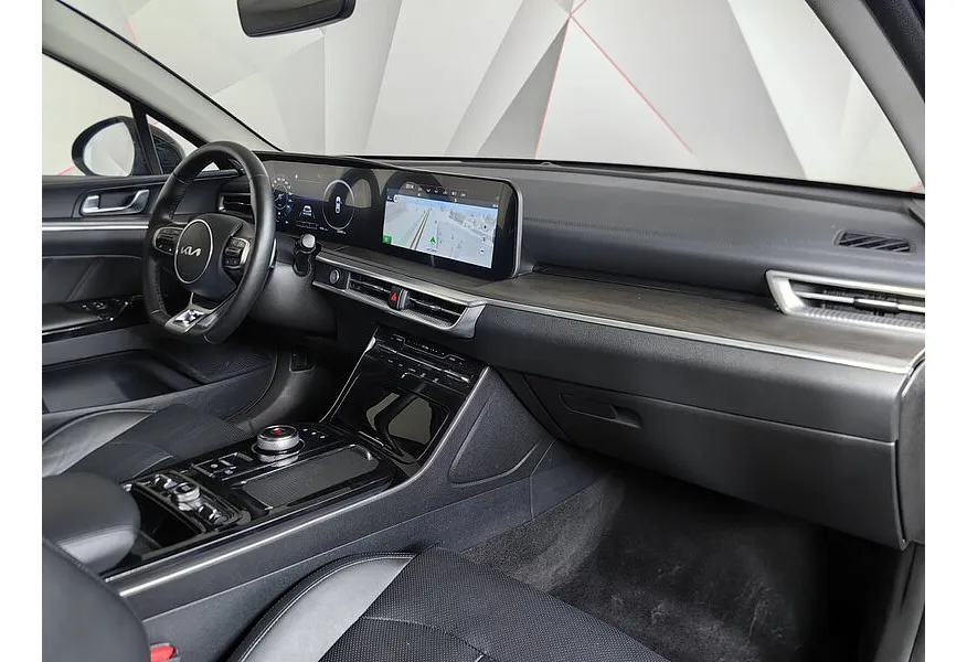 Kia K5 2.0 MPI AT 2WD (150 л.с.) Luxe Черный в АВИЛОН. Слайд №13