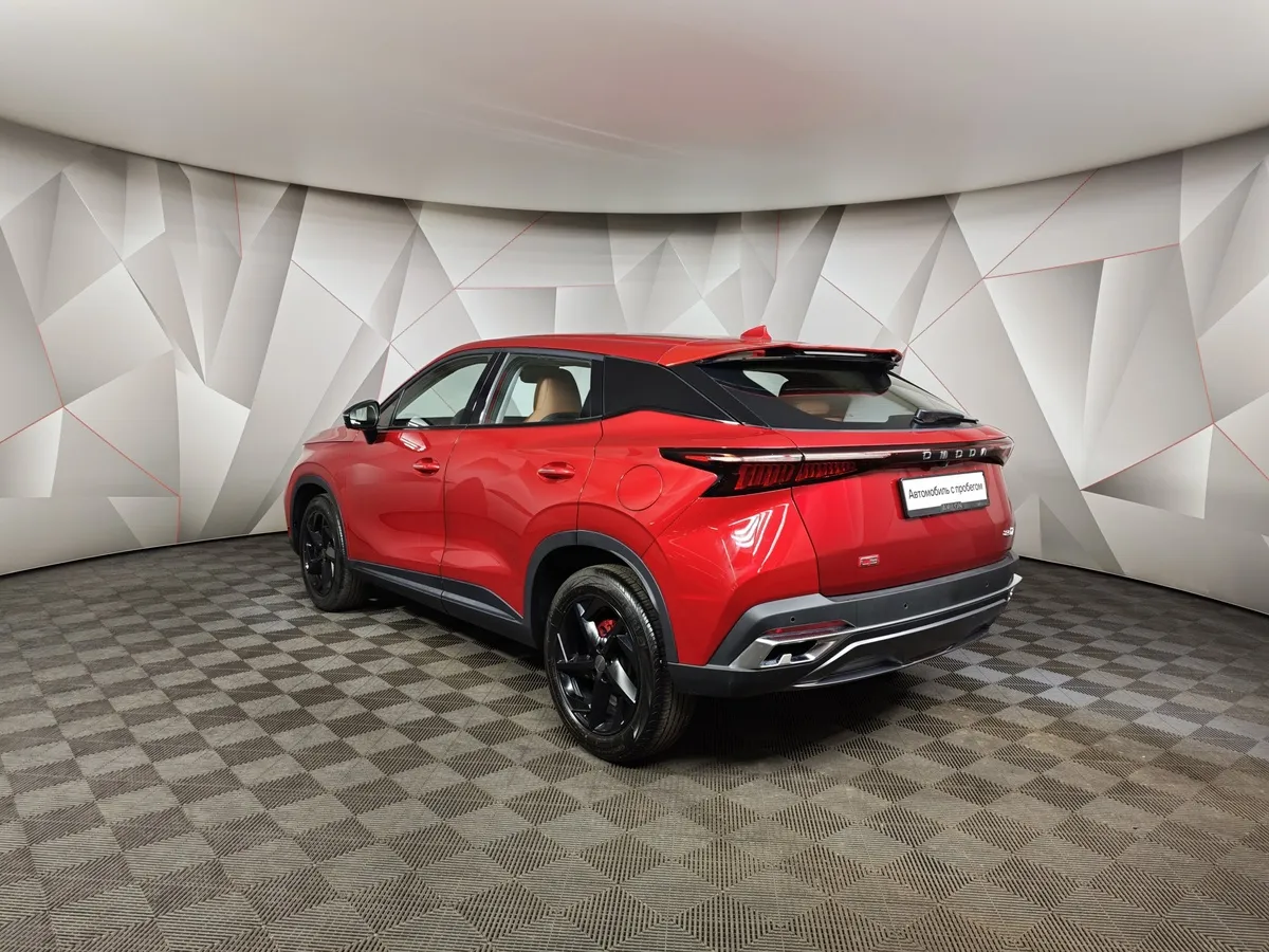 Omoda C5 1.5T CVT (147 л.с.) Ultimate Красный в АВИЛОН. Слайд №4