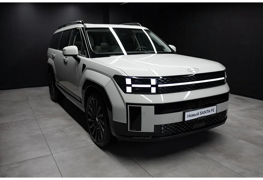 Hyundai Santa Fe 2.0 AT 4WD 7 seats (247 л.с.) Connoisseur Ultra Белый в АВИЛОН. Слайд №3