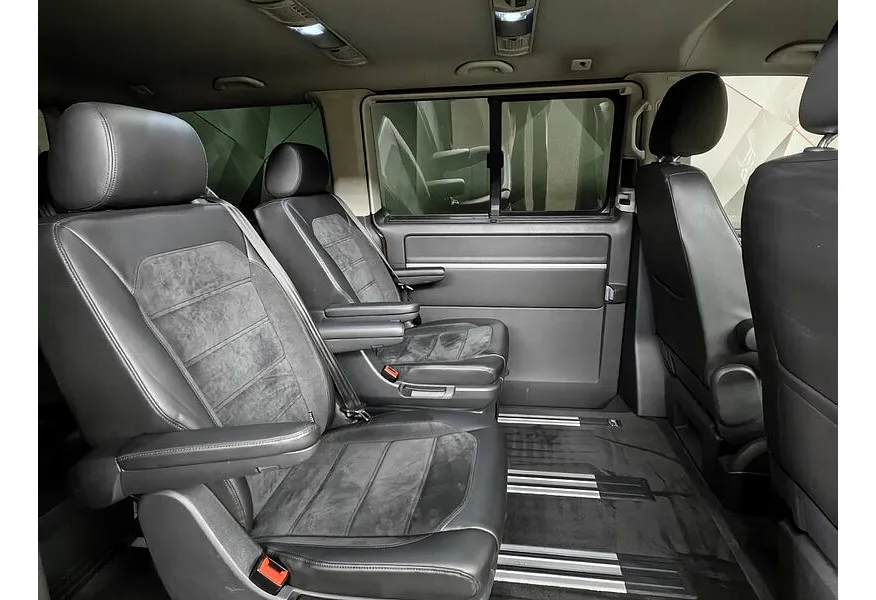 Volkswagen Multivan 2.0 biTDI DSG 4 MOTION (180 л.с.) Highline Коричневый в АВИЛОН. Слайд №16