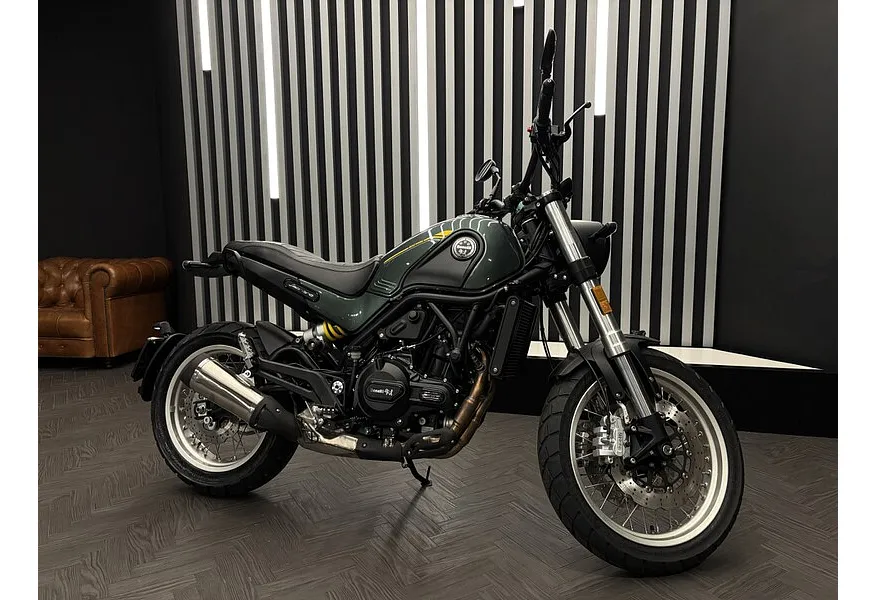 Benelli Leoncino 500 Trail 500 см³ (48 л.с.) 500 Зеленый в АВИЛОН. Слайд №2