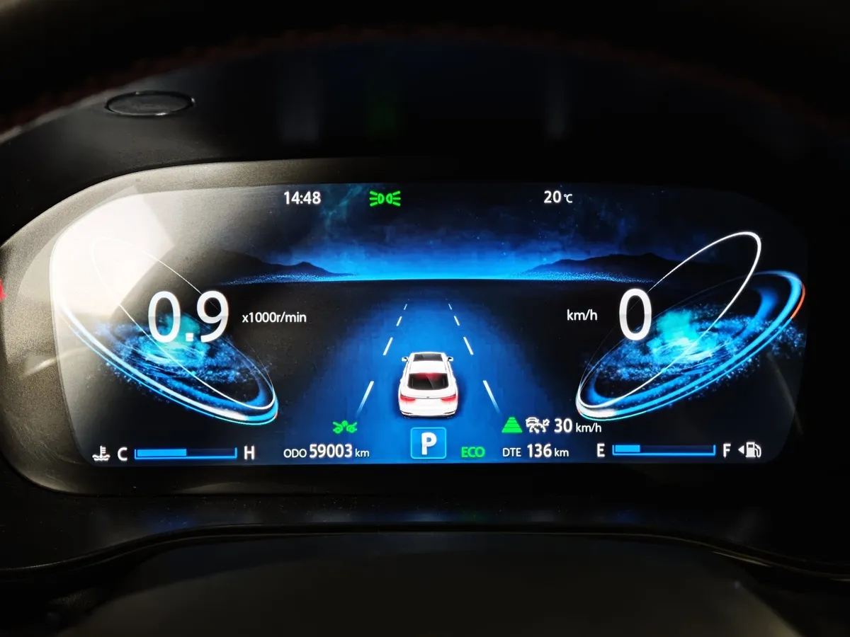 Changan CS85 2.0 AT 2WD (233 л.с.) Серый в АВИЛОН. Слайд №17