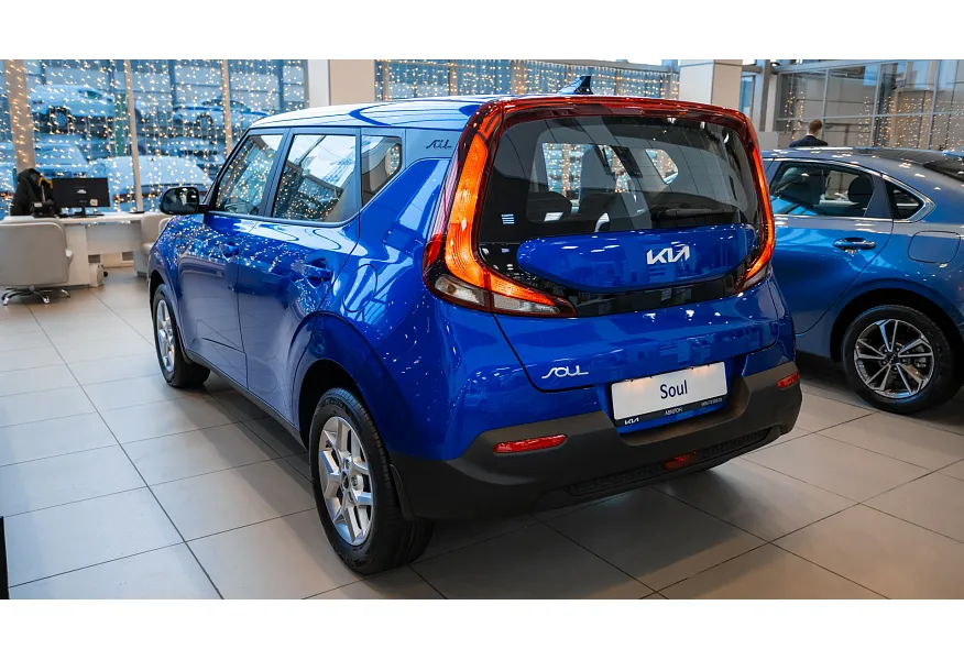 Kia Soul 1.6 MPI AT (123 л.с.) Comfort Красный в АВИЛОН. Слайд №5