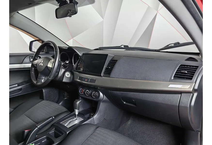 Mitsubishi Lancer 1.6 AT (117 л.с.) Красный в АВИЛОН. Слайд №12
