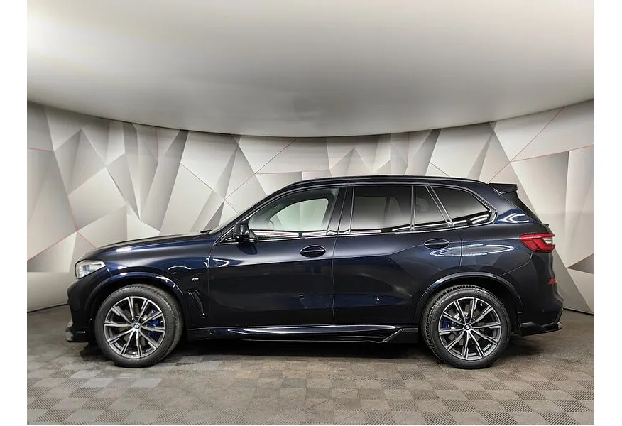 BMW X5 xDrive30d Steptronic (249 л.с.) M Sport Plus Черный в АВИЛОН. Слайд №5