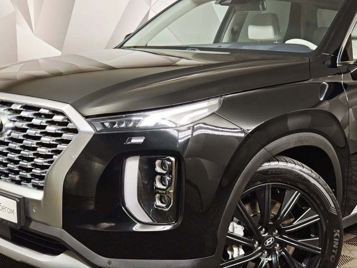 Hyundai Palisade 3.8 АТ 4WD (249 л.с.) 7 мест Calligraphy Черный в АВИЛОН. Слайд №10