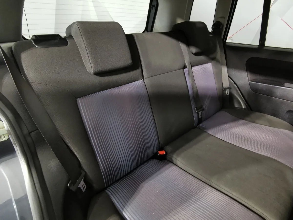 Ford Fusion 1.4 Durashift EST (80 л.с.) Core Серый в АВИЛОН. Слайд №15