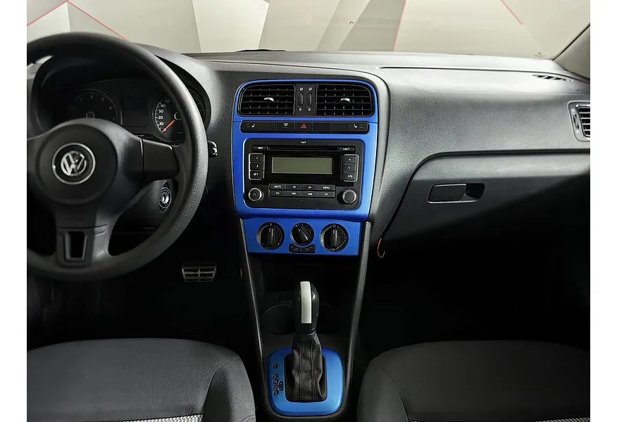 АВИЛОН - Volkswagen Polo 1.6 Tiptronic (105 л.с.) Comfortline Белый - slide 9