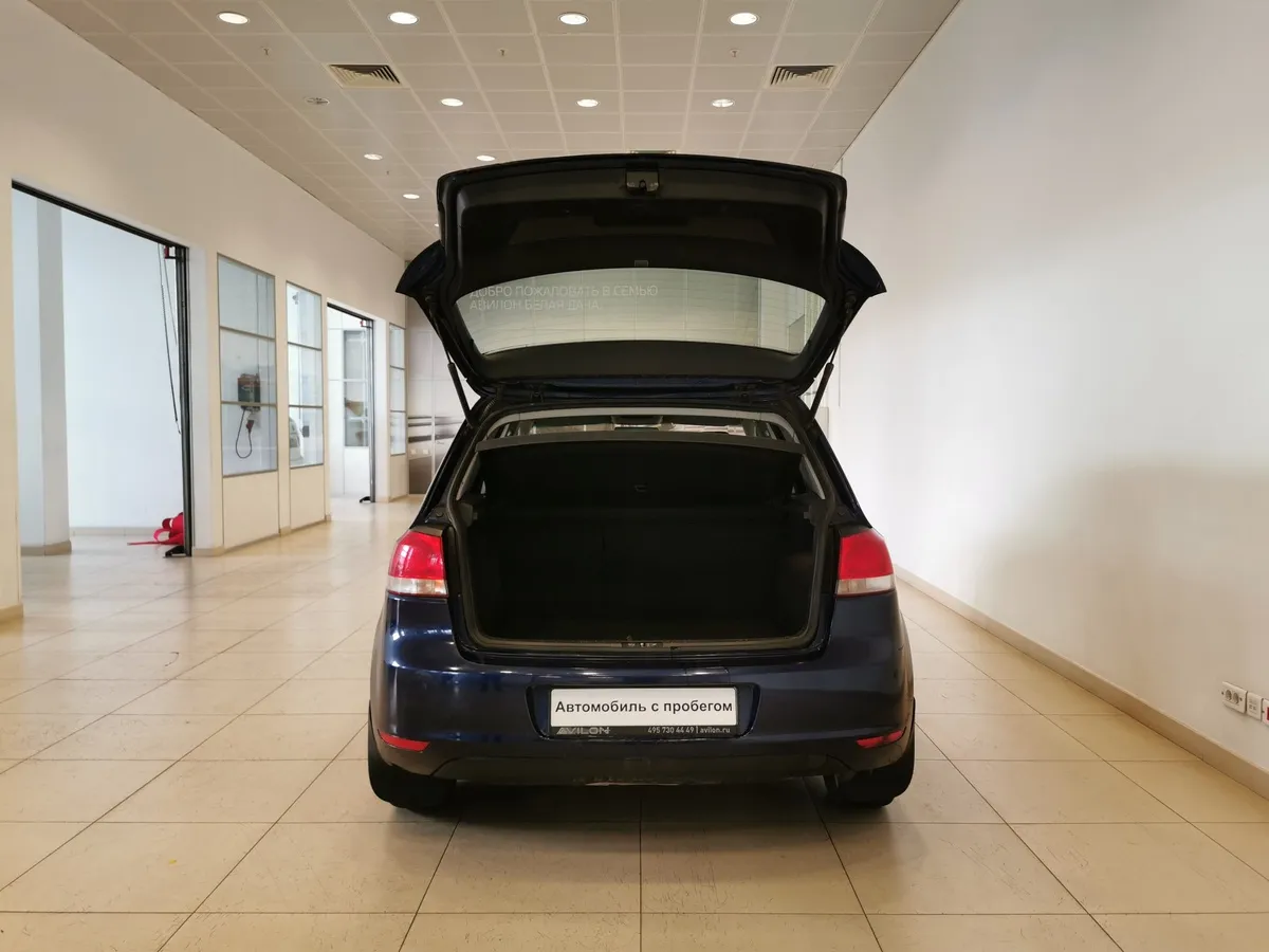 Volkswagen Golf 1.2 TSI MT (85 л.с.) Trendline Синий в АВИЛОН. Слайд №11