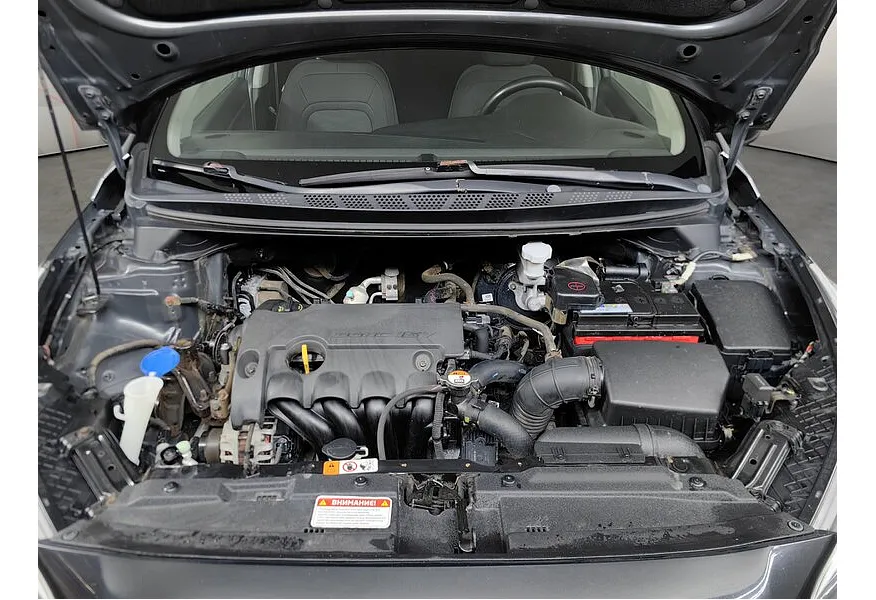 Kia Ceed 1.4 MT (100 л.с.) Черный в АВИЛОН. Слайд №11 Kia Ceed 1.4 MT (100 л.с.) Черный в АВИЛОН. Слайд №11