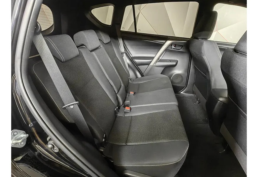 Toyota RAV4 2.0 CVT (148 л.с.) Стандарт Черный в АВИЛОН. Слайд №15
