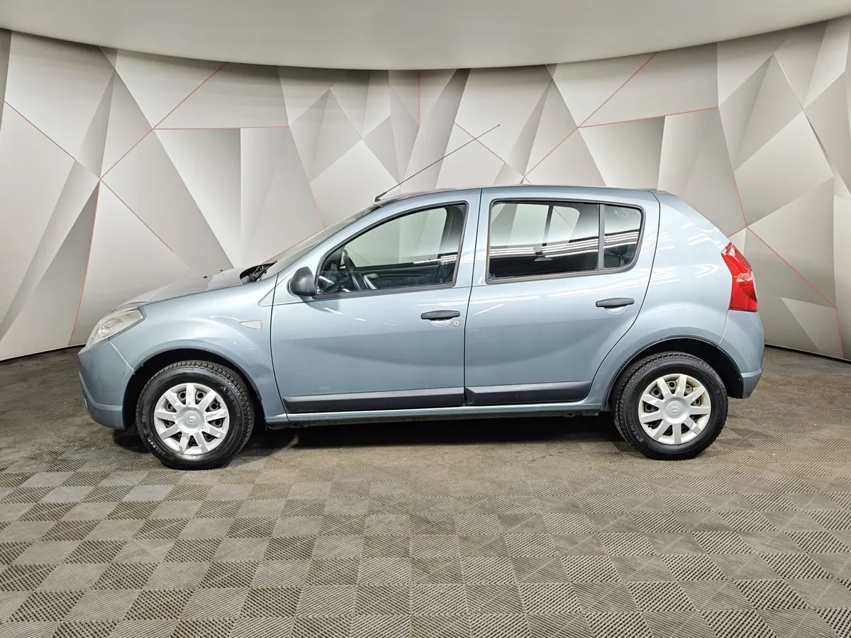 Renault Sandero 1.6 MT (84 л.с.) Синий в АВИЛОН. Слайд №5