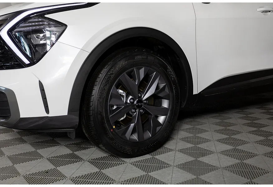 Kia Sportage 2.0 MPI AT AWD (150 л.с.) Prestige Белый в АВИЛОН. Слайд №9