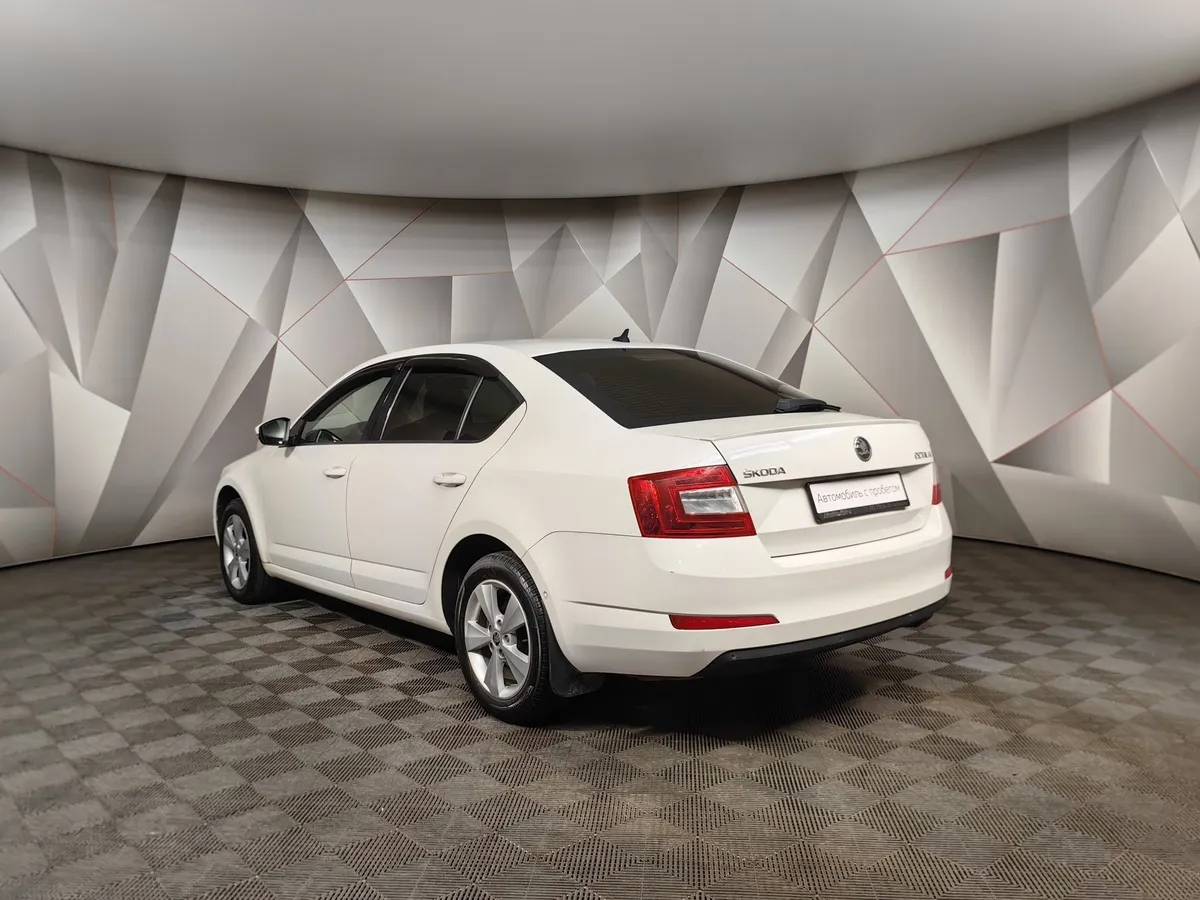 Skoda Octavia 1.8 TSI DSG (180 л.с.) Белый в АВИЛОН. Слайд №4