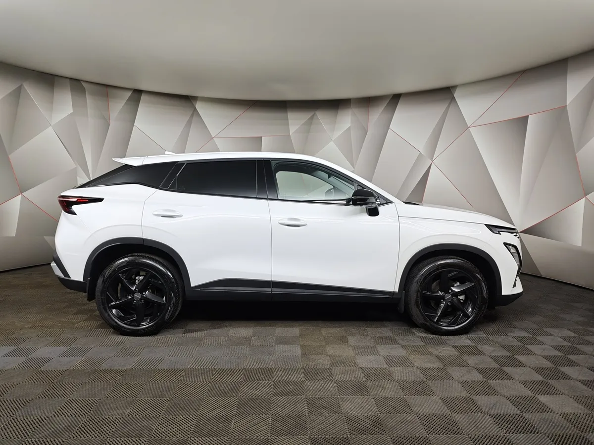 Omoda C5 1.5T CVT (147 л.с.) Lifestyle (2 цвета) Белый в АВИЛОН. Слайд №6