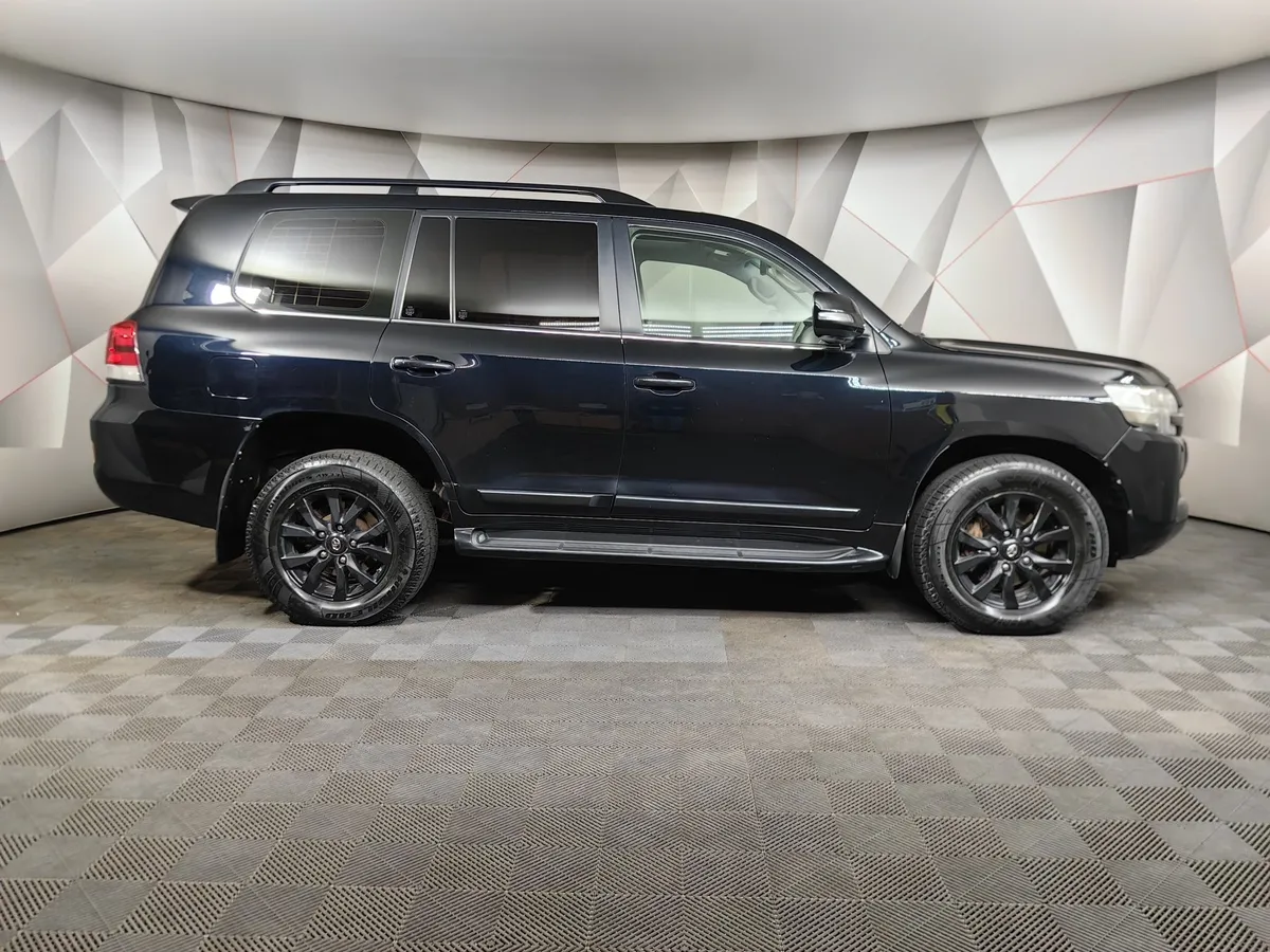 Toyota Land Cruiser 4.5 TD AT (249 л.с.) Черный в АВИЛОН. Слайд №6