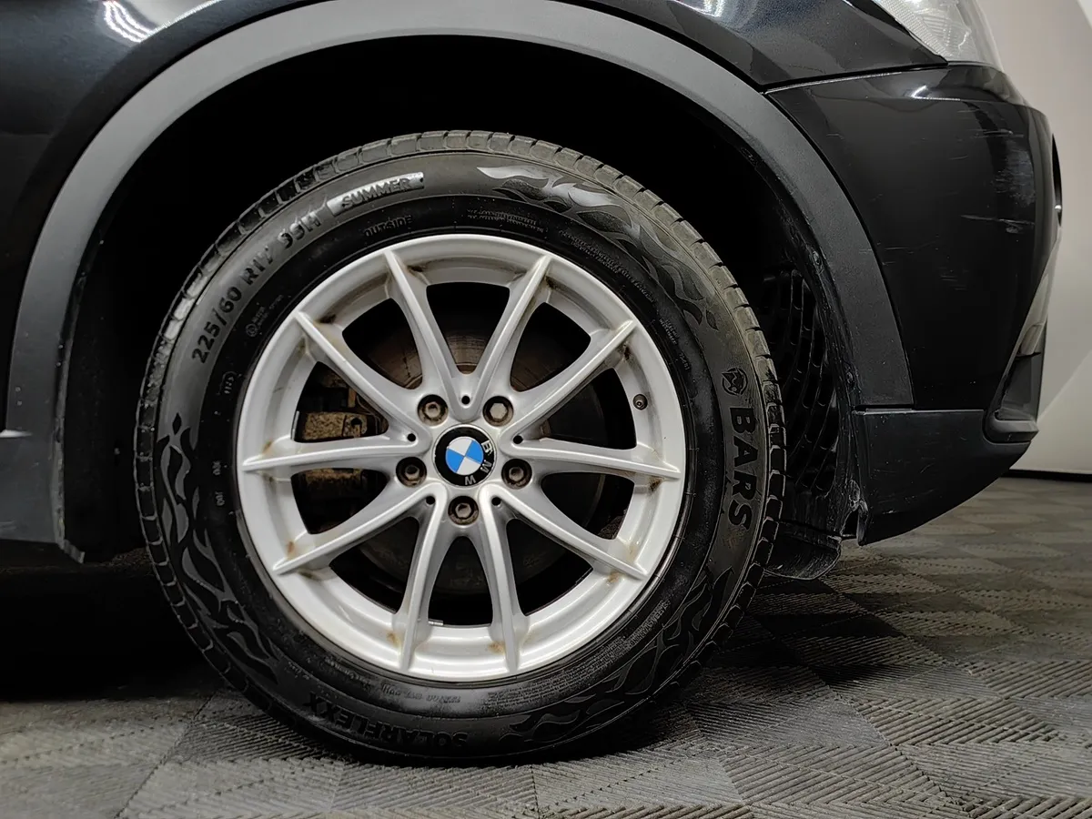 BMW X3 xDrive28i AT (245 л.с.) Base Локальная сборка Черный в АВИЛОН. Слайд №7