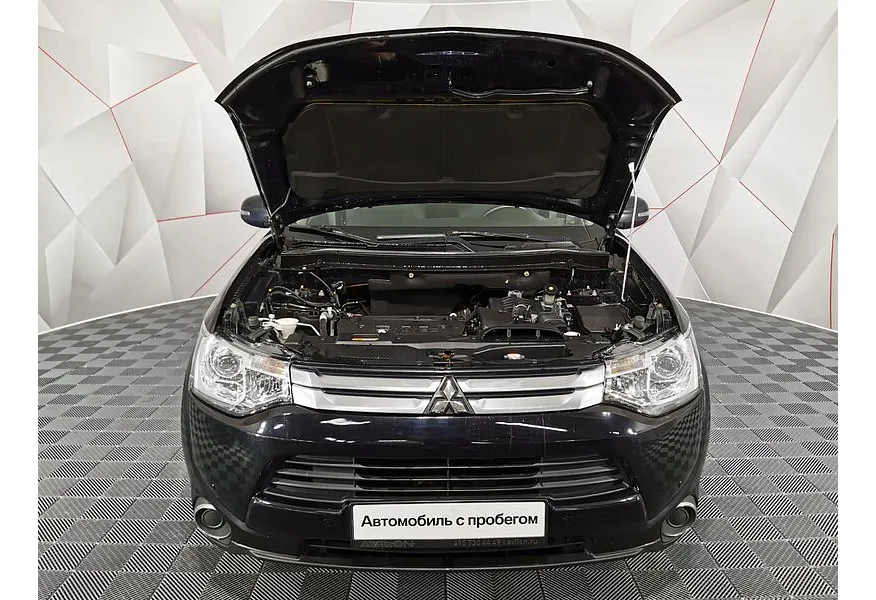 Mitsubishi Outlander 2.0 CVT (146 л.с.) Invite Черный в АВИЛОН. Слайд №11