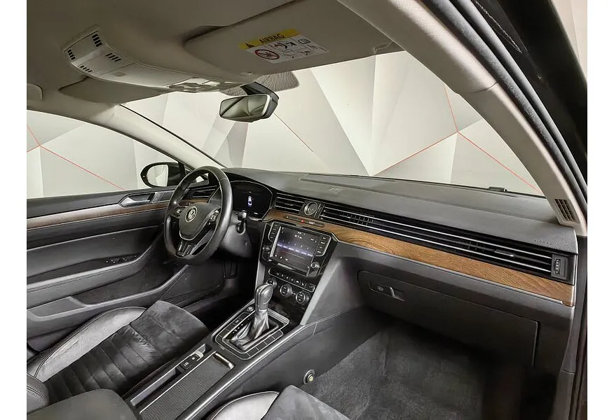 Volkswagen Passat 1.4 TSI BlueMotion DSG (150 л.с.) Trendline Черный в АВИЛОН. Слайд №12