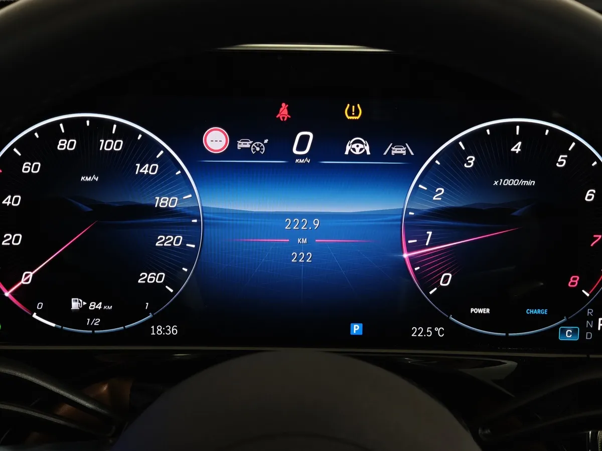Mercedes-Benz E-Класс E 300 4MATIC (258 л.с.) Белый в АВИЛОН. Слайд №18