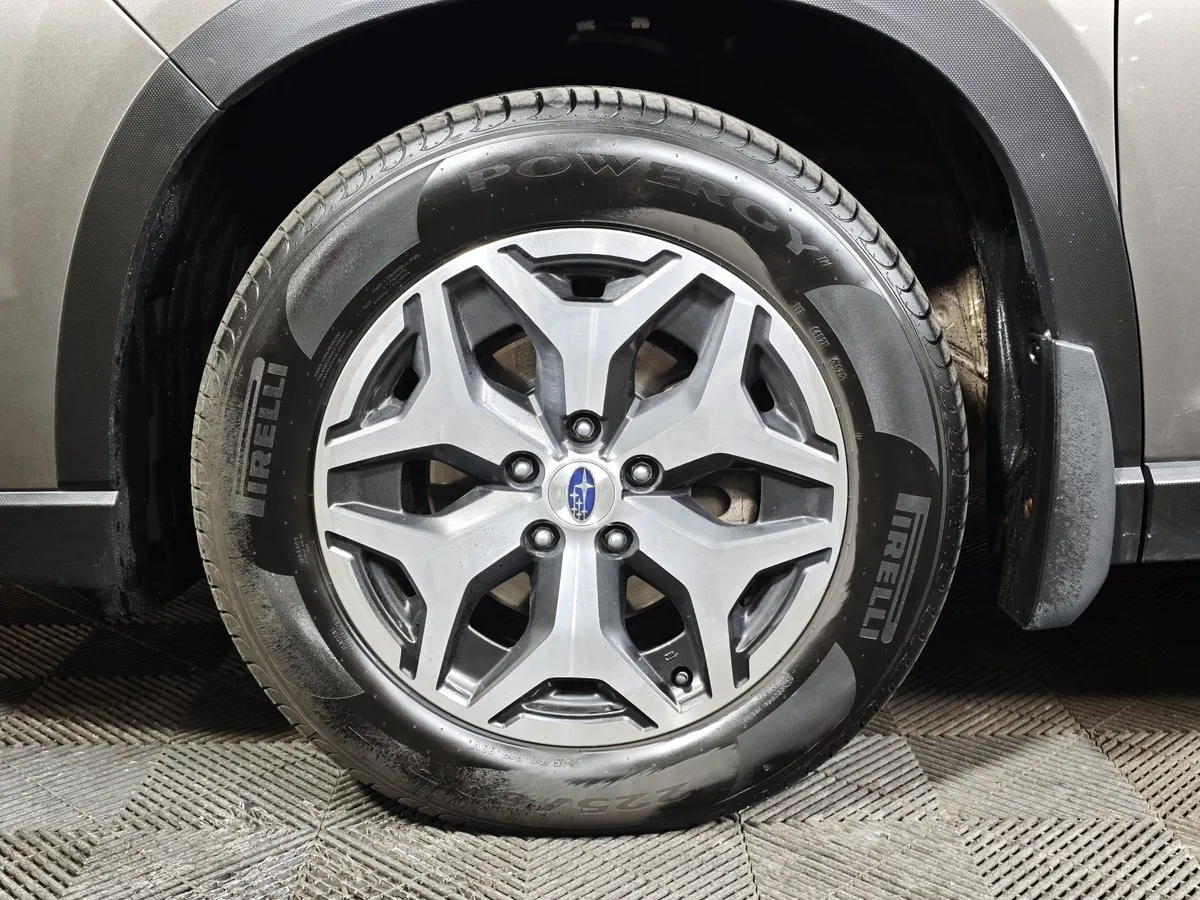 Subaru Forester 2.5 CTV AWD (185 л.с.) Бежевый в АВИЛОН. Слайд №9
