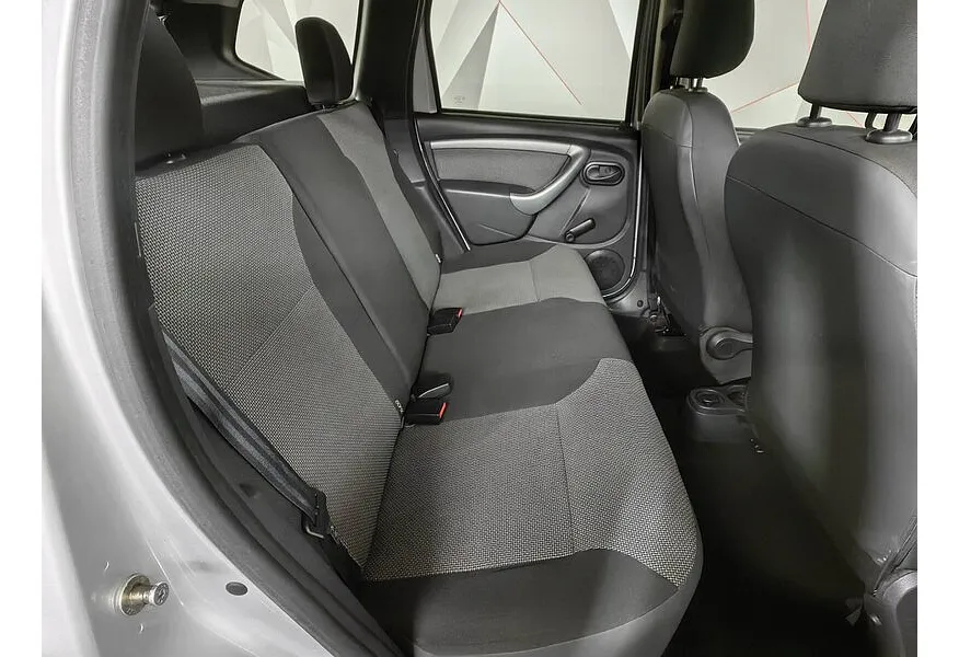 Renault Duster 2.0 MT 4x4 (143 л.с.) Серый в АВИЛОН. Слайд №16