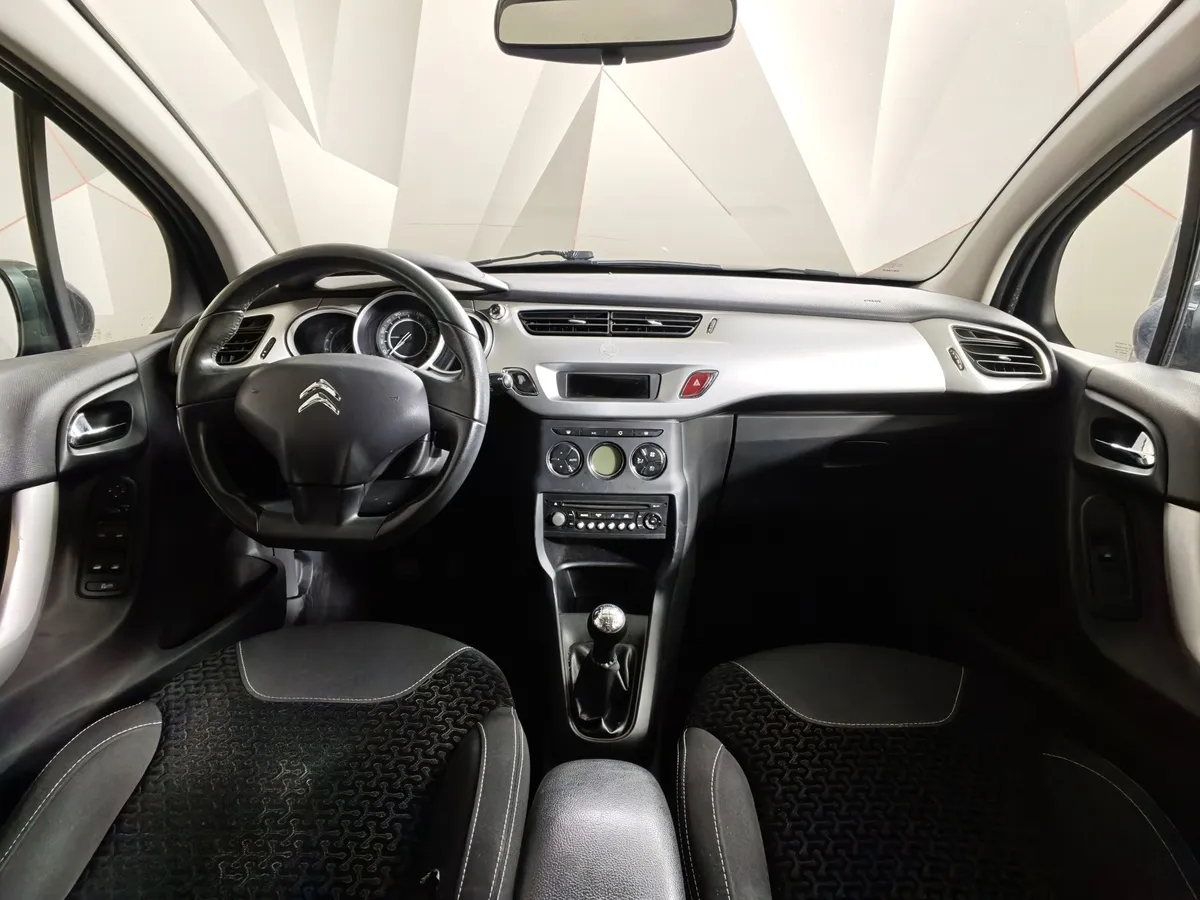Citroen C3 1.4VTi  MT FWD (75 л.с.) Черный в АВИЛОН. Слайд №14