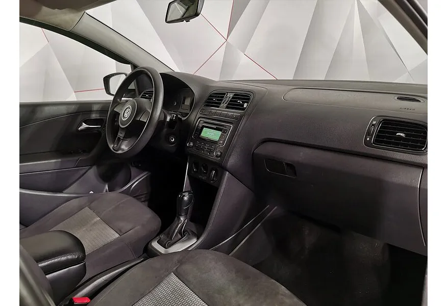 Volkswagen Polo 1.6 Tiptronic (105 л.с.) Comfortline Белый в АВИЛОН. Слайд №13