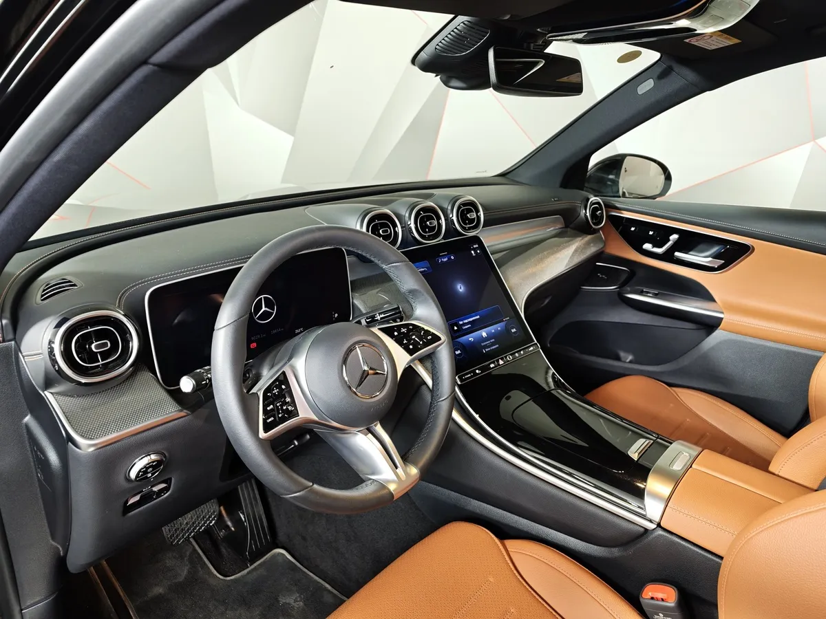 Mercedes-Benz GLC 260 L 9G-TRONIC 4MATIC (204 л.с.) Luxury Черный в АВИЛОН. Слайд №19