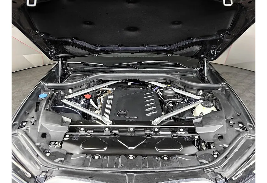 BMW X6 xDrive40d (340 л.с.) Base (Локальная сборка) Серый в АВИЛОН. Слайд №10