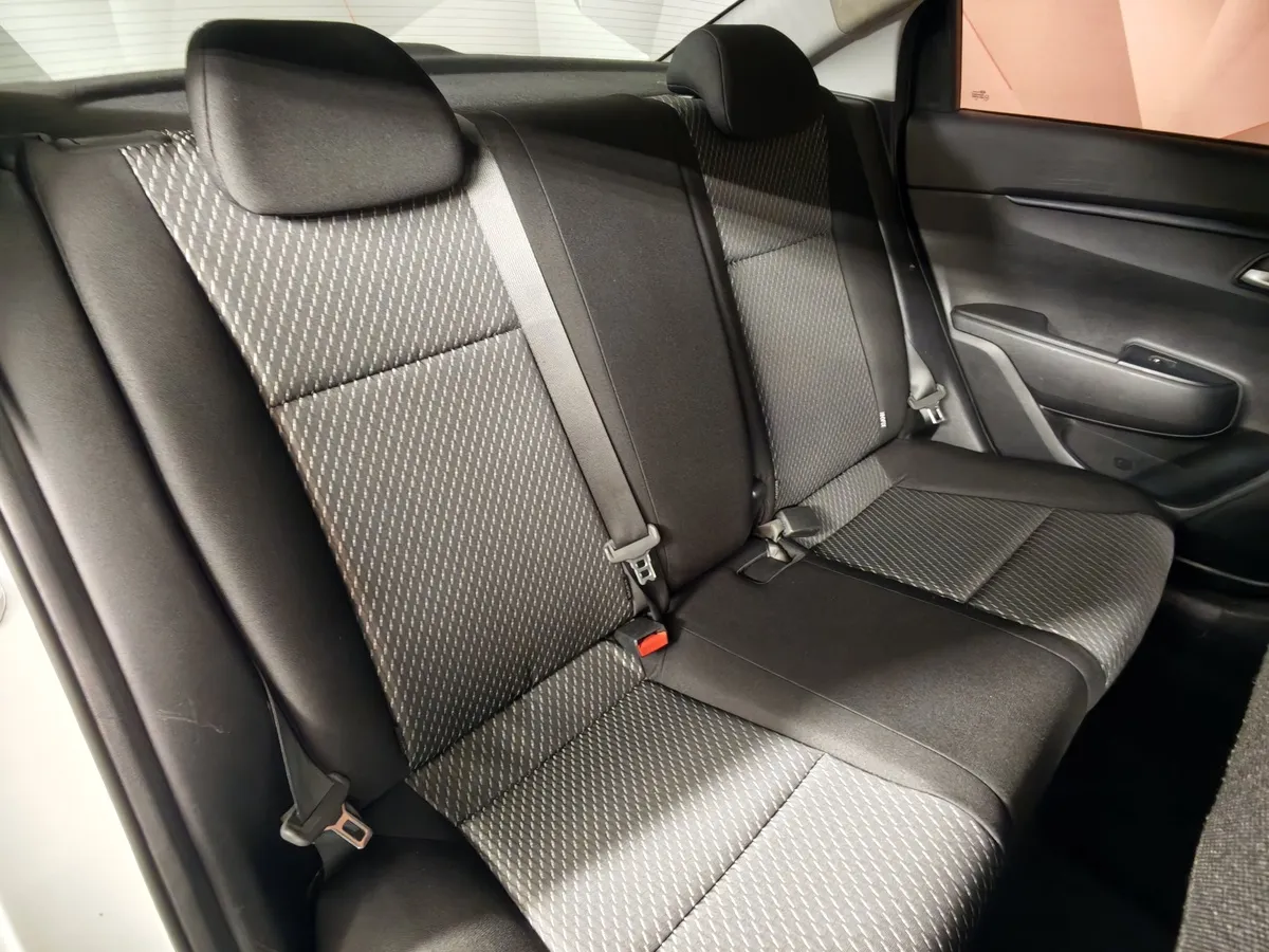 Kia Rio 1.6 AT (123 л.с.) Белый в АВИЛОН. Слайд №17
