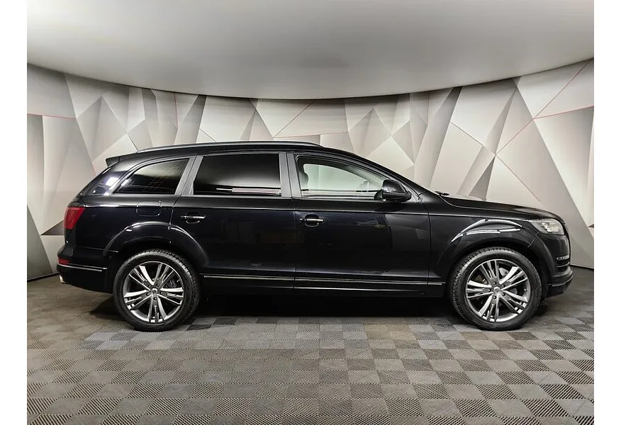 Audi Q7 3.0 TDI tiptronic quattro (245 л.с.) Черный в АВИЛОН. Слайд №4