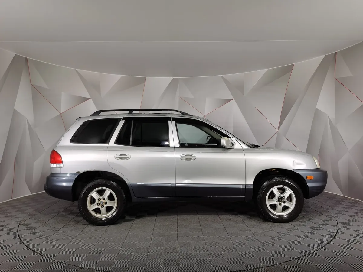 Hyundai Santa Fe 2.4 AT (150 л.с.) Серебристый в АВИЛОН. Слайд №6