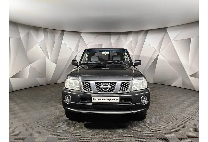 Nissan Patrol 3.0 Di AT (160 л.с.) Черный в АВИЛОН. Слайд №7