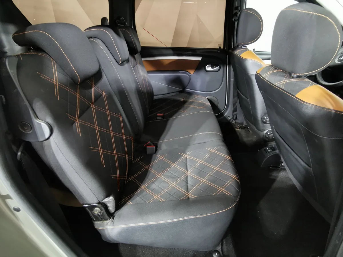 ВАЗ (Lada) Largus 1.6 MT 16 кл (5 мест) (102 л.с.) KS045-52-X00 Luxe Бежевый в АВИЛОН. Слайд №14