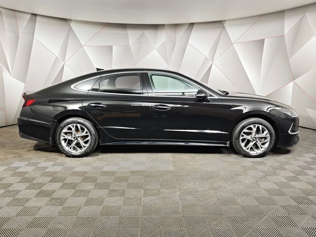 Hyundai Sonata 2.0 MPI (150 л.с.) Style Черный в АВИЛОН. Слайд №6