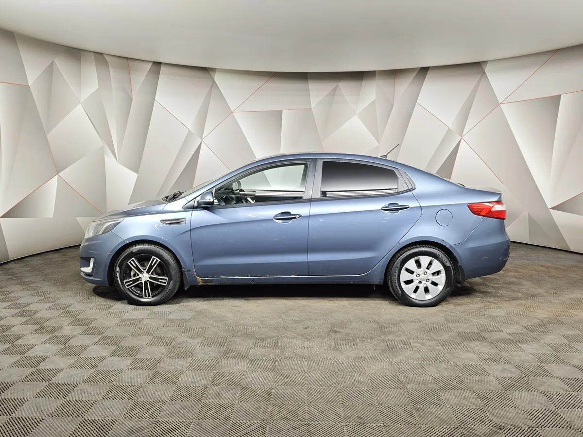 Kia Rio 1.6 AT (123 л.с.) Голубой в АВИЛОН. Слайд №5