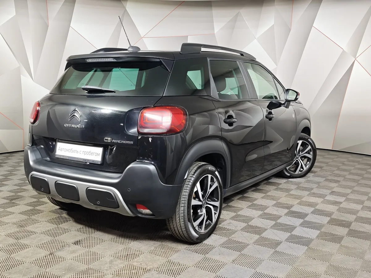 Citroen C3 AirCross 1.2 AT (110 л.с.) Shine Черный в АВИЛОН. Слайд №2