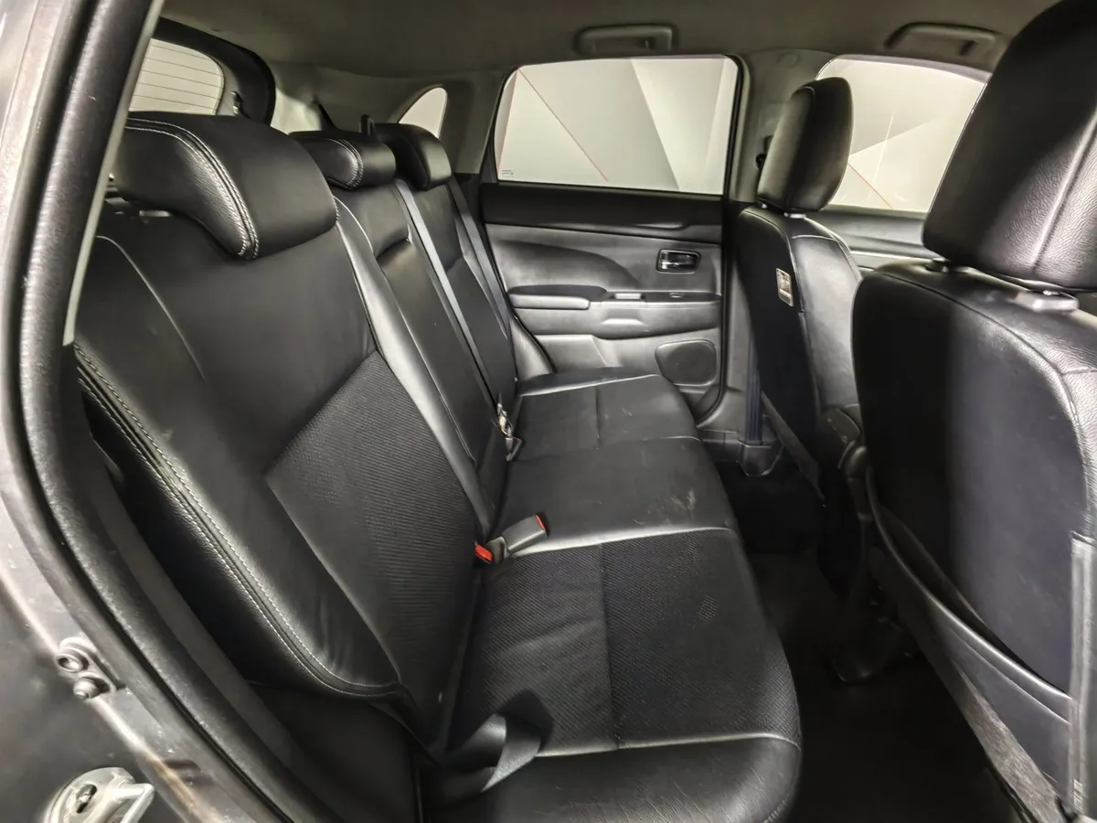 Mitsubishi ASX 2.0 CVT 4WD (150 л.с.) Серый в АВИЛОН. Слайд №15