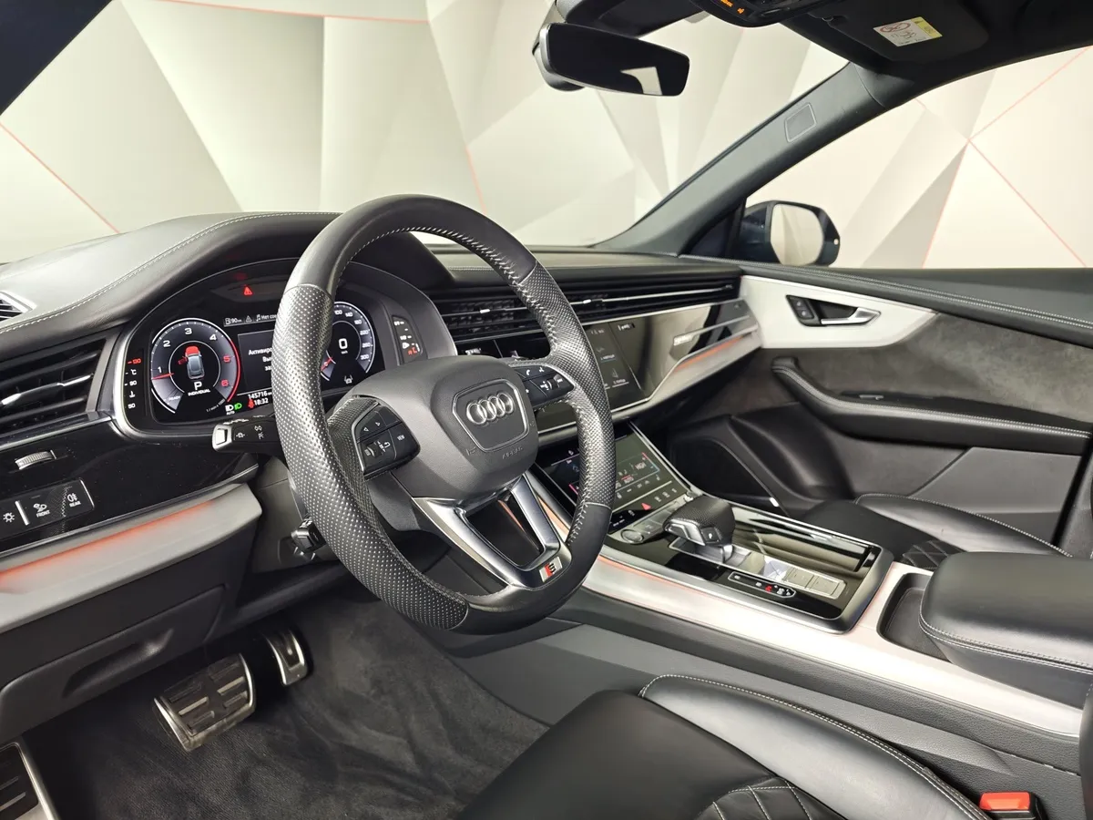 Audi Q8 45 TDI Tiptronic quattro (249 л.с.) Синий в АВИЛОН. Слайд №19