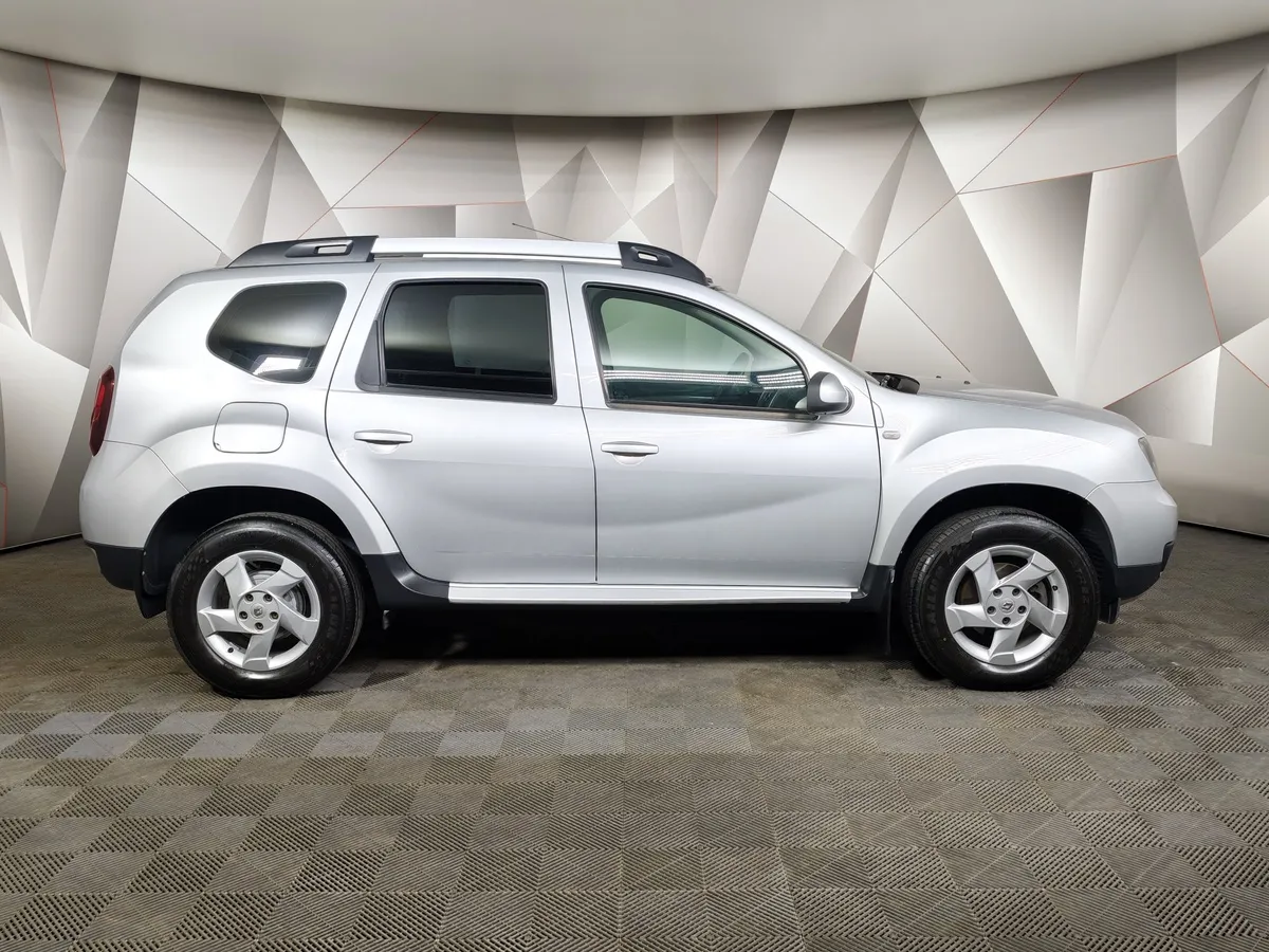 Renault Duster 2.0 AT 4x4 (143 л.с.) Серый в АВИЛОН. Слайд №6
