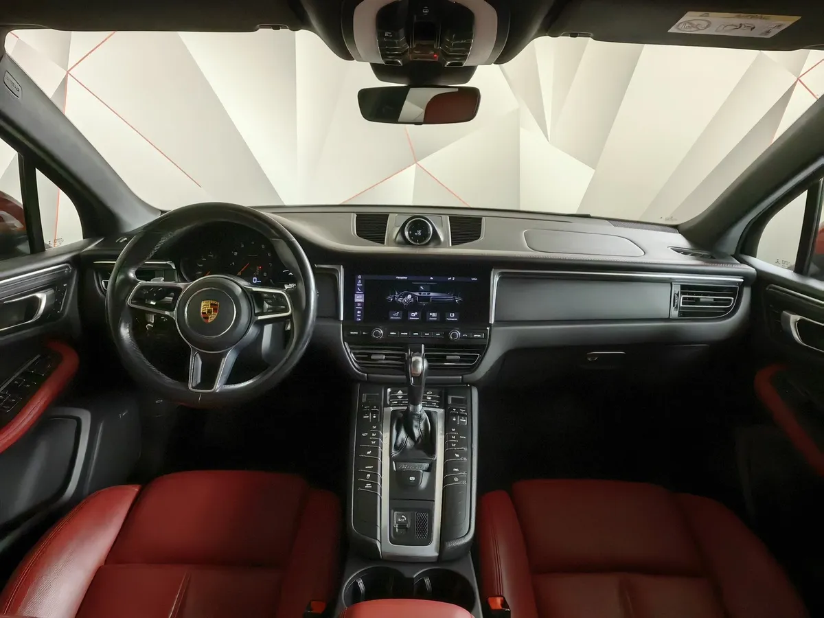 Porsche Macan 2.0 TFSI AMT 4WD (265 л.с.) R4 Красный в АВИЛОН. Слайд №14