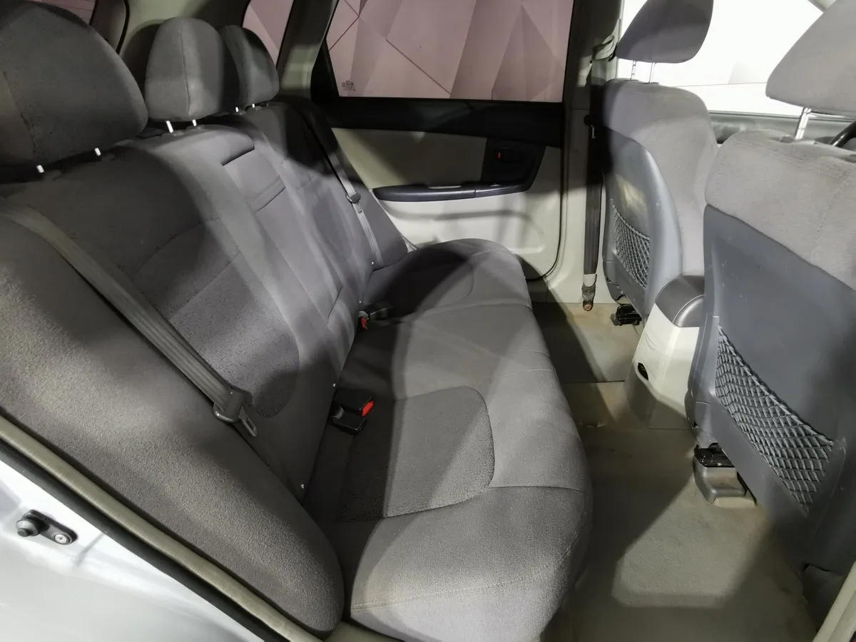Kia Cerato 1.6 MT (105 л.с.) Серебристый в АВИЛОН. Слайд №14