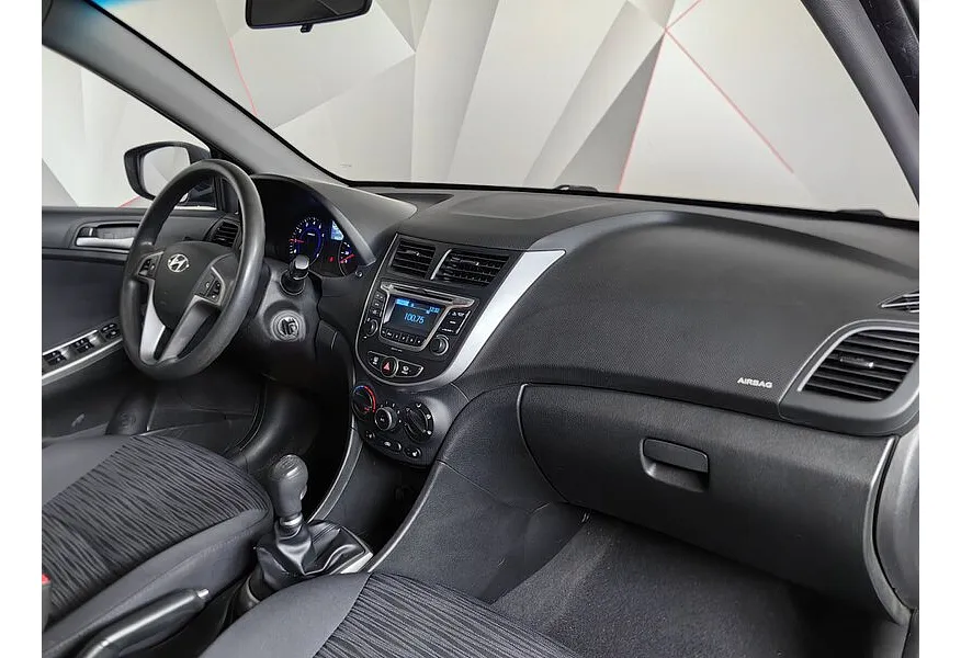 Hyundai Solaris 1.6 MT (123 л.с.) Comfort Синий в АВИЛОН. Слайд №13