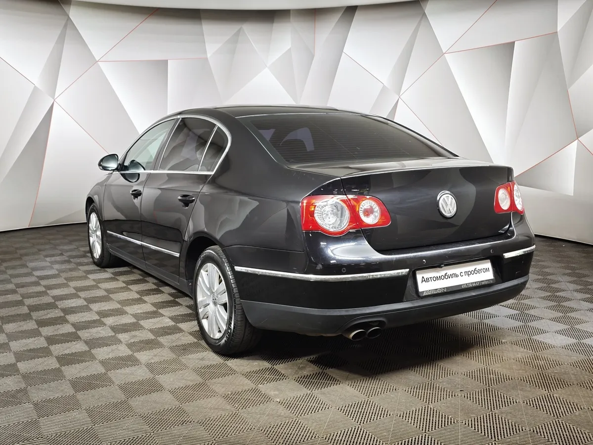 Volkswagen Passat 1.8 TSI DSG (152 л.с.) Черный в АВИЛОН. Слайд №4